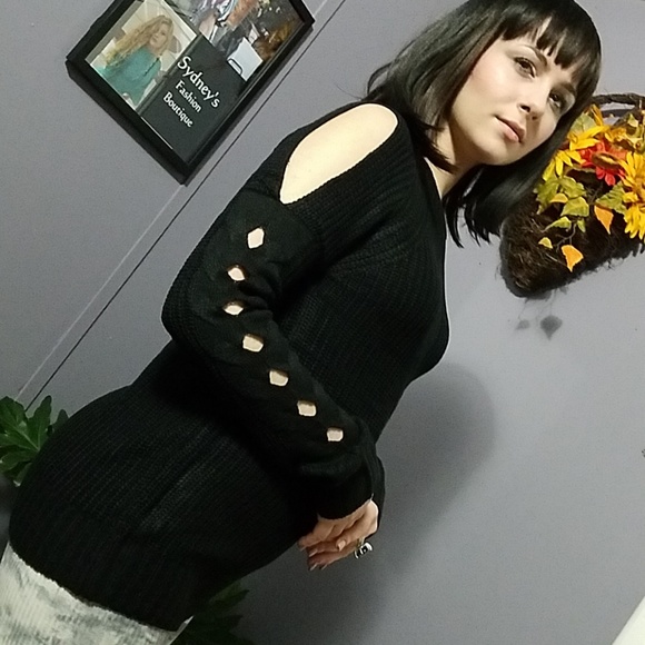 Cable Knit Slit Detail Sleeves - Picture 3 of 8